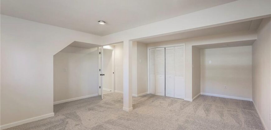 9844 N Cherry Street, Kansas City, MO 64155