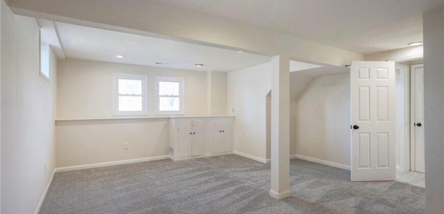 9844 N Cherry Street, Kansas City, MO 64155