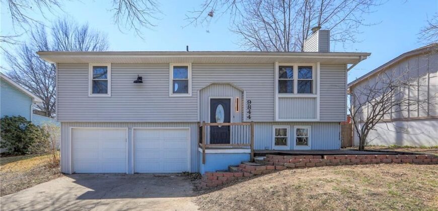 9844 N Cherry Street, Kansas City, MO 64155