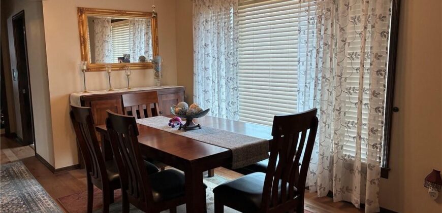 11017 NW Crooked Road, Kansas City, MO 64152