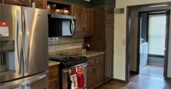 11017 NW Crooked Road, Kansas City, MO 64152