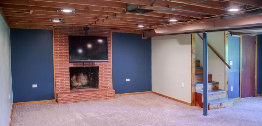 545 JEFFERSON Circle, Liberty, MO 64068