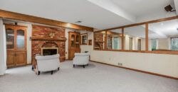 7317 N Nevada Avenue, Parkville, MO 64152