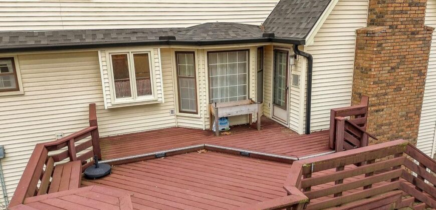 7317 N Nevada Avenue, Parkville, MO 64152