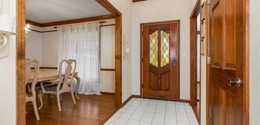 7317 N Nevada Avenue, Parkville, MO 64152