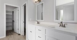 717 Riverwood Drive, Liberty, MO 64068