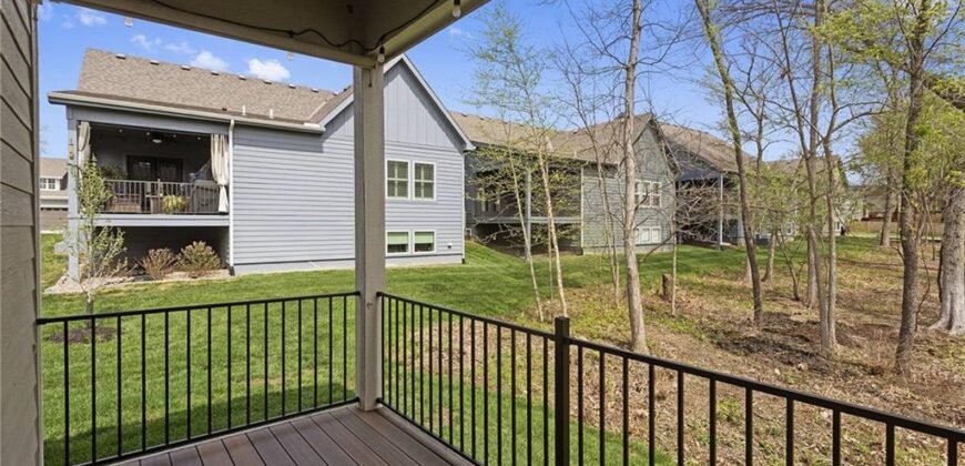 717 Riverwood Drive, Liberty, MO 64068