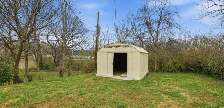 1108 NE 46th Terrace, Kansas City, MO 64116