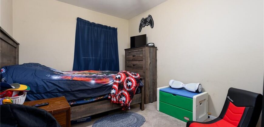 5304 N Michigan Avenue, Kansas City, MO 64118