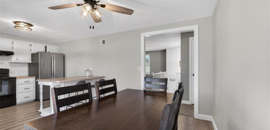 600 NE 114th Street, Kansas City, MO 64155