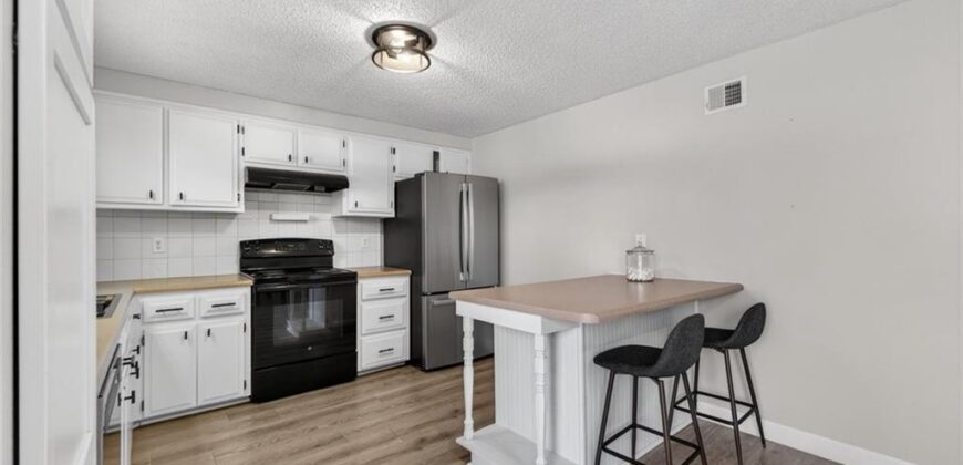 600 NE 114th Street, Kansas City, MO 64155