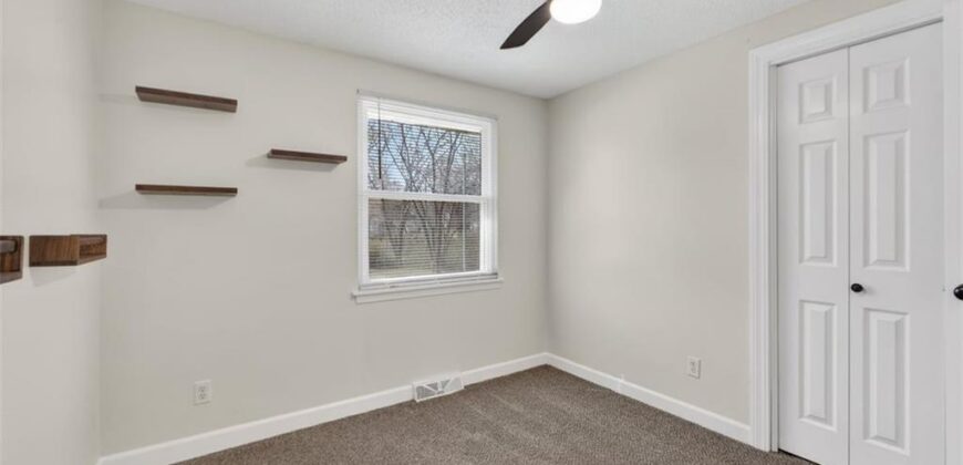 600 NE 114th Street, Kansas City, MO 64155