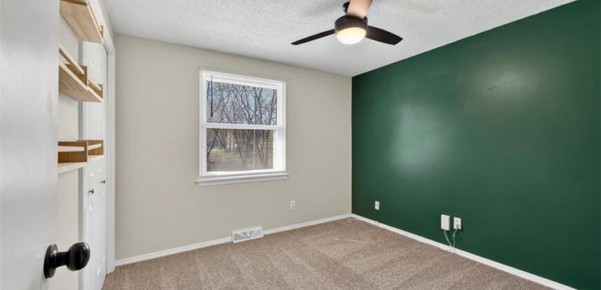 600 NE 114th Street, Kansas City, MO 64155