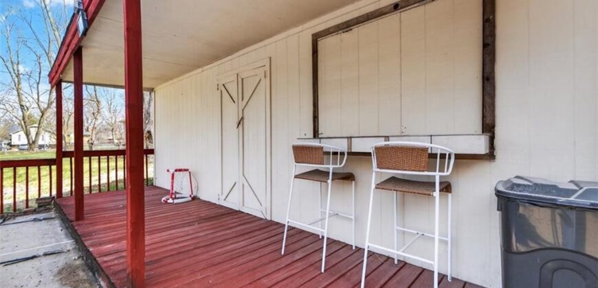 600 NE 114th Street, Kansas City, MO 64155