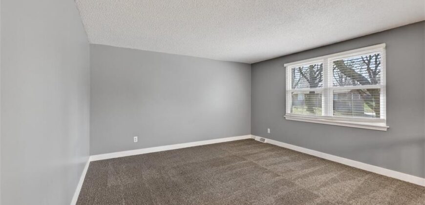 600 NE 114th Street, Kansas City, MO 64155