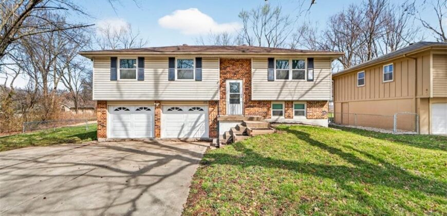 600 NE 114th Street, Kansas City, MO 64155