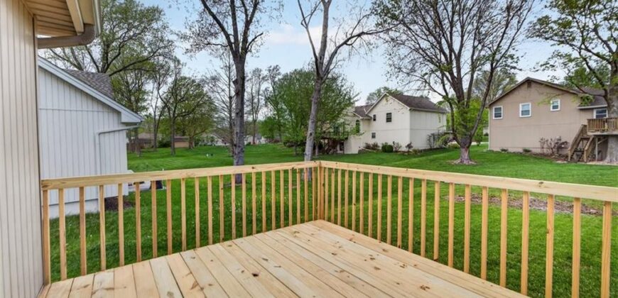 1016 NE 103RD Street, Kansas City, MO 64155