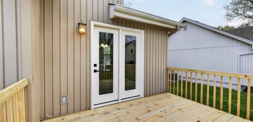 1016 NE 103RD Street, Kansas City, MO 64155