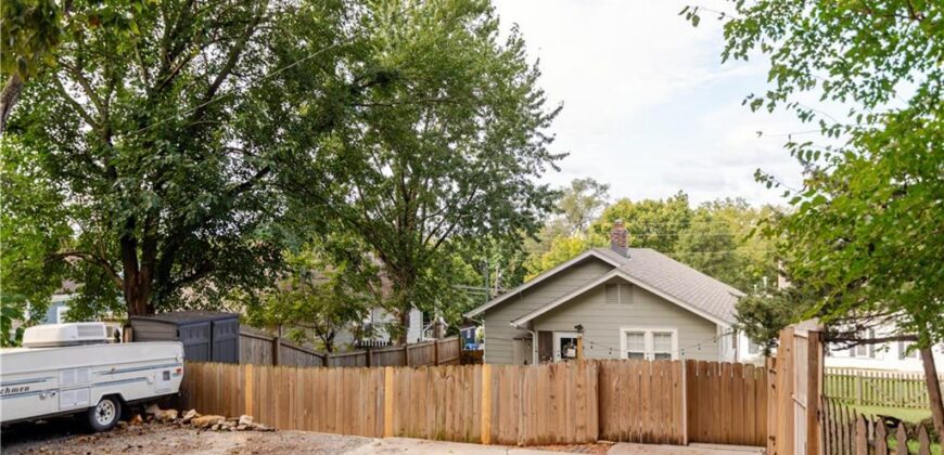 705 4th Street, Platte City, MO 64079