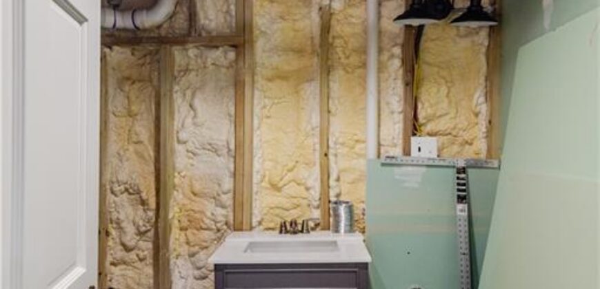 705 4th Street, Platte City, MO 64079