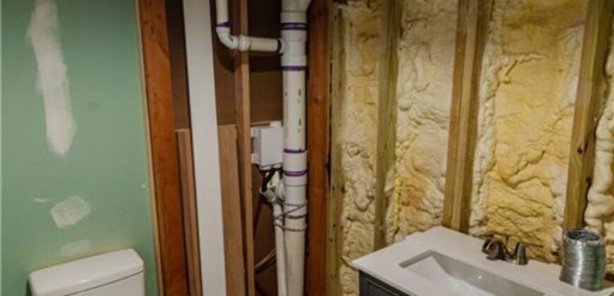 705 4th Street, Platte City, MO 64079