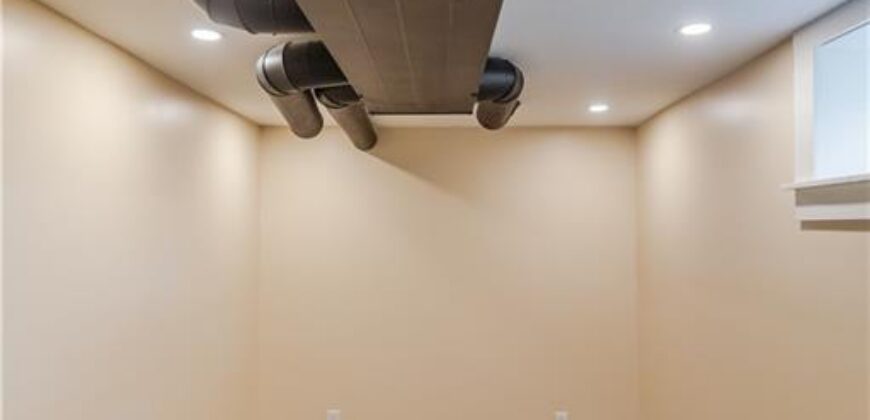 705 4th Street, Platte City, MO 64079