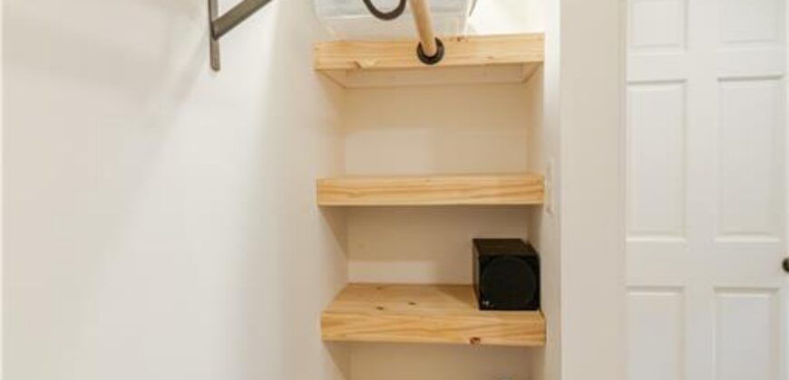 705 4th Street, Platte City, MO 64079