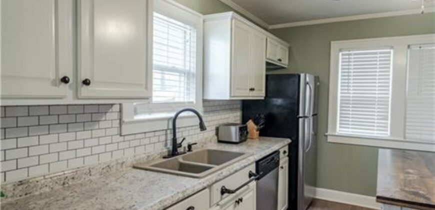 705 4th Street, Platte City, MO 64079