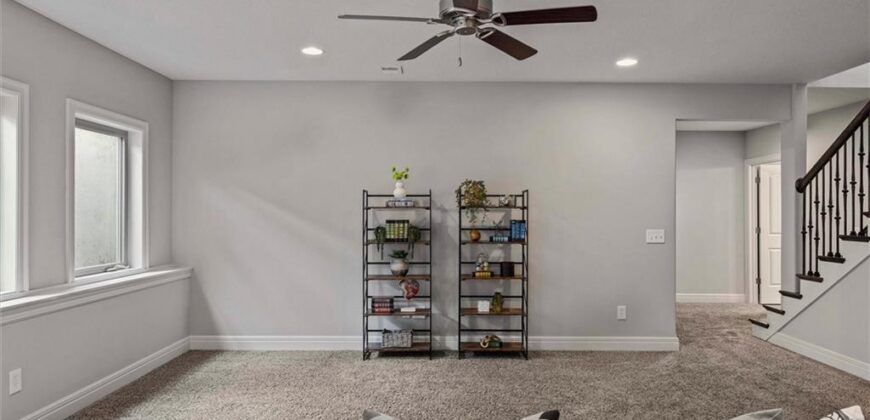 3112 NE 92nd Street, Kansas City, MO 64156