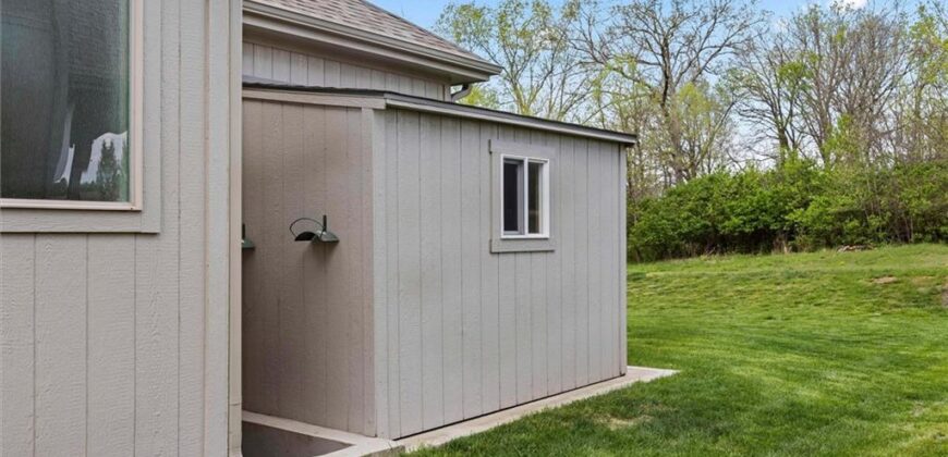 3112 NE 92nd Street, Kansas City, MO 64156