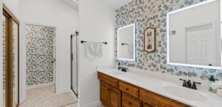 10806 NW 75th Terrace, Weatherby Lake, MO 64152