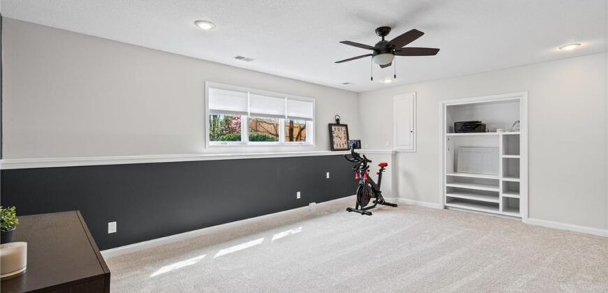 10806 NW 75th Terrace, Weatherby Lake, MO 64152