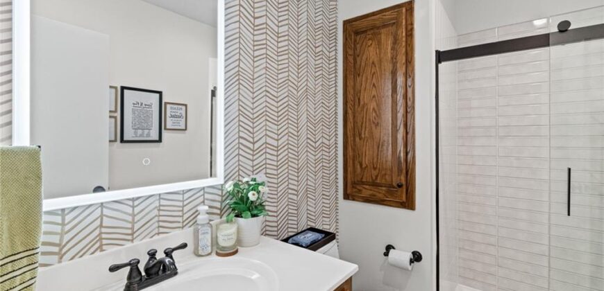 10806 NW 75th Terrace, Weatherby Lake, MO 64152