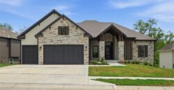 13446 Terrace Park Drive, Parkville, MO 64152