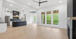 13446 Terrace Park Drive, Parkville, MO 64152