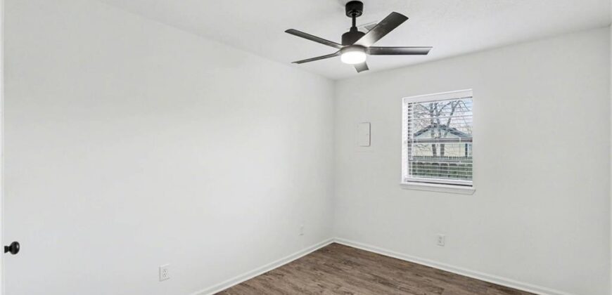 106C Smith Street, Smithville, MO 64089