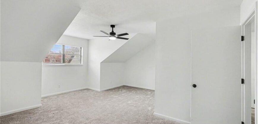 106B Smith Street, Smithville, MO 64089