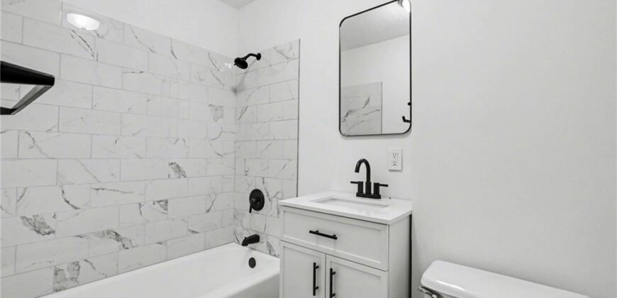 106B Smith Street, Smithville, MO 64089