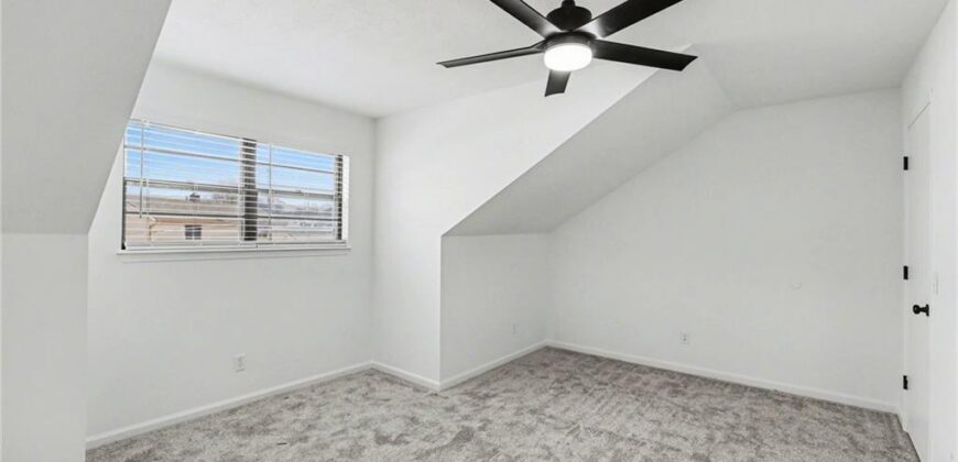 106B Smith Street, Smithville, MO 64089