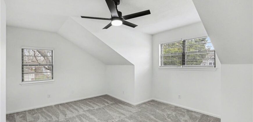 106A Smith Street, Smithville, MO 64089