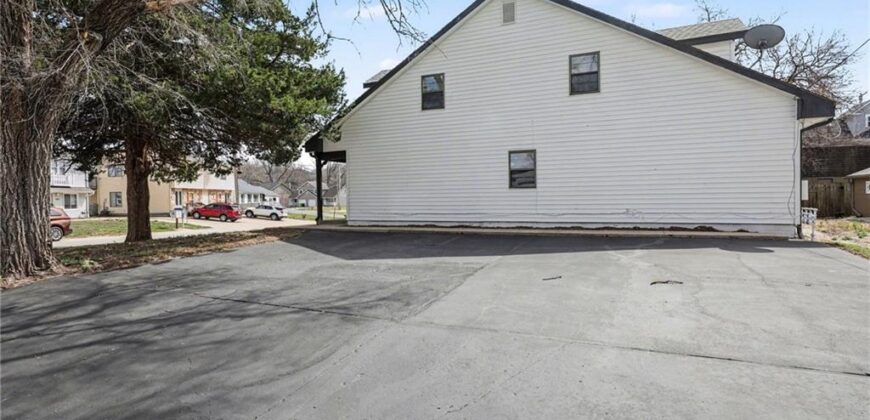 106A Smith Street, Smithville, MO 64089