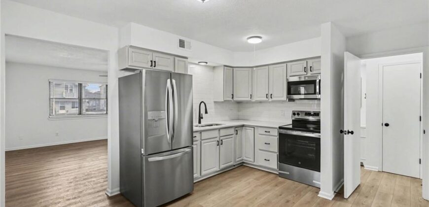 106A Smith Street, Smithville, MO 64089