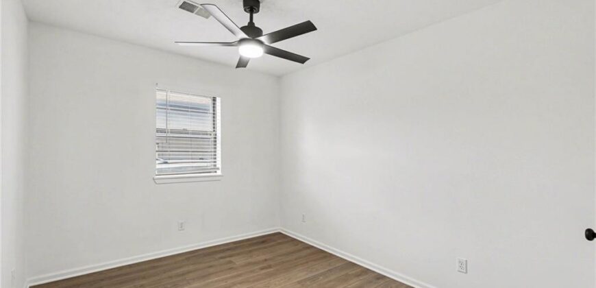 106A Smith Street, Smithville, MO 64089