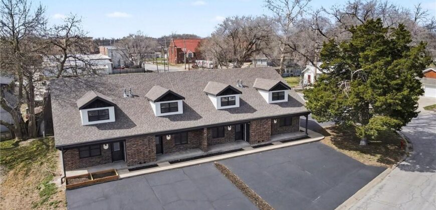 106A Smith Street, Smithville, MO 64089