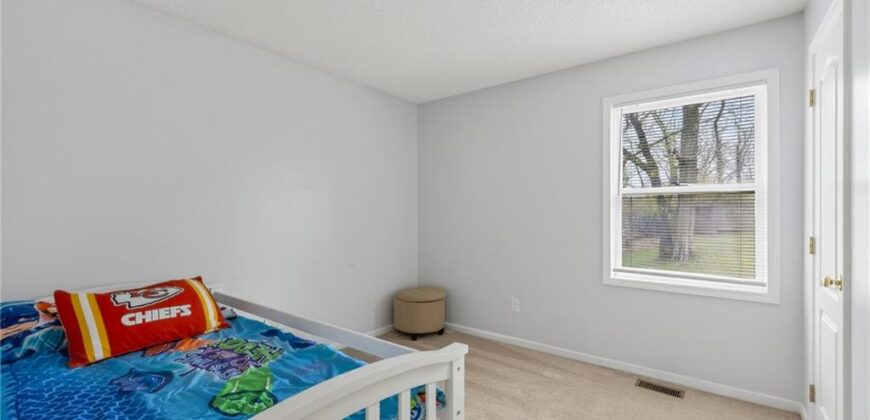 4115 N Troost Avenue, Kansas City, MO 64116