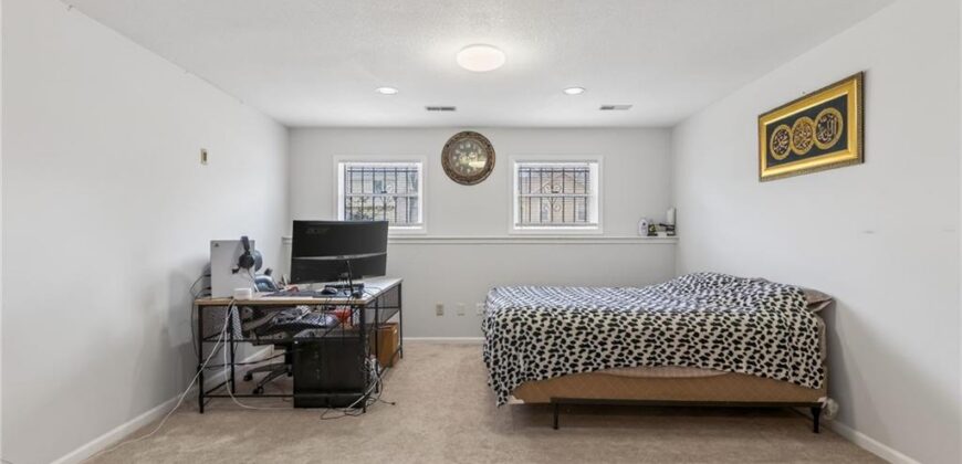 4115 N Troost Avenue, Kansas City, MO 64116