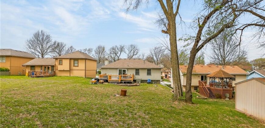 4115 N Troost Avenue, Kansas City, MO 64116