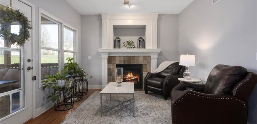 6180 N Nevada Avenue, Parkville, MO 64152