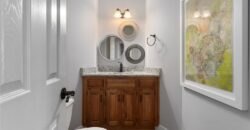 6180 N Nevada Avenue, Parkville, MO 64152