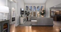 6180 N Nevada Avenue, Parkville, MO 64152